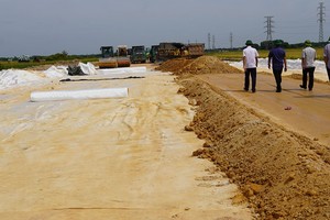 Hiện trường dự án Đường tránh phía Đông TP. Đông Hà - Ảnh: Phạm Mỹ Hạnh