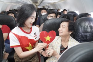 Muôn ánh sao vàng rộn ràng trên những chuyến bay Vietjet dịp kỷ niệm Quốc Khánh 2/9
