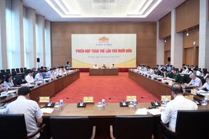 Toàn cảnh phiên họp thứ 14 của Ủy ban Tư pháp.