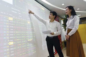 Tháng 9 sẽ là tháng “bản lề” của thị trường chứng khoán trước khi số liệu kinh tế vĩ mô và lợi nhuận các doanh nghiệp trong quý III/2024 được công bố
