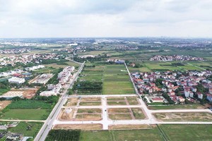 Nhiều nhà đầu tư vốn nhỏ đang tìm kiếm cơ hội tại các bất động sản vùng ven Hà Nội