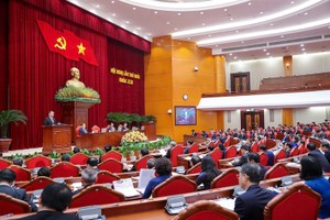 Ban Chấp hành Trung ương Đảng khoá XIII bế mạc Hội nghị lần thứ mười.