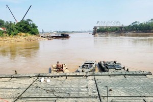 Vị trí cầu Phong Châu hiện hữu. (Ảnh: báo Phú Thọ).