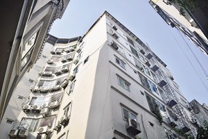 Bộ Xây dựng mới đây đã đề xuất việc đánh thuế bất động sản thứ hai để giảm giá nhà ở. Ảnh: Thanh Vũ