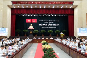 Mục tiêu tăng trưởng bình quân hàng năm 8% của TP.HCM khó đạt. Ảnh: Trọng Tín