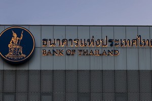 Thái Lan bất ngờ hạ lãi suất sau 4 năm, Philippines cắt giảm lần thứ hai