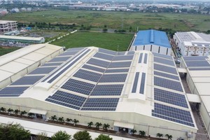 Nghị định quy định 9 chính sách khuyến khích phát triển điện mặt trời tự sản xuất, tự tiêu thụ được lắp đặt trên mái nhà của công trình xây dựng. Ảnh minh hoạ. (Nguồn: Internet)