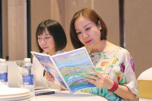 Với nhiều nỗ lực của các thành viên thị trường và sự đồng hành của báo chí, thị trường chứng khoán Việt Nam ngày càng minh bạch hơn