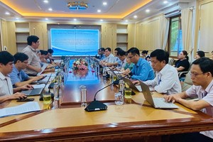 Sở Nội vụ tỉnh Quảng Ngãi tổ chức kiểm tra công tác cải cách hành chính tại Ban quản lý Khu kinh tế Dung Quất và các Khu công nghiệp tỉnh Quảng Ngãi trong năm 2024. Ảnh: Sở Nội vụ tỉnh Quảng Ngãi 