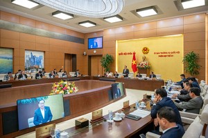 Ủy ban Thường vụ Quốc hội cho ý kiến chuẩn bị Kỳ họp bất thường lần thứ chín của Quốc hội