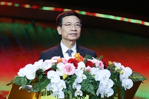 Bộ trưởng Nguyễn Mạnh Hùng phát biểu tại Diễn đàn. Ảnh: Hoàng Hà.