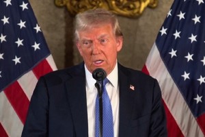 Tổng thống đắc cử Mỹ Donald Trump phát biểu trong một cuộc họp báo. Ảnh: IRNA/TTXVN