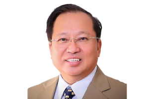 GS-TS. Augustine Hà Tôn Vinh.