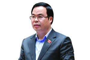 TS. Trần Văn Khải, Ủy viên Thường trực Ủy ban Khoa học, Công nghệ và Môi trường của Quốc hội. 