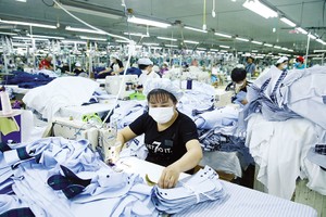 Dệt may vẫn là một trong những ngành được đặt kỳ vọng tăng trưởng tích cực trong năm 2025. Ảnh: Đức Thanh