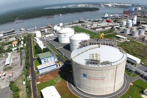 PV GAS ký hợp đồng 25 năm cấp LNG cho Điện Nhơn Trạch 3 và 4