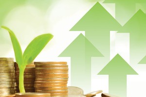 Fed hạ thấp việc rủi ro gia tăng, coi tác động của thuế quan chỉ là tạm thời