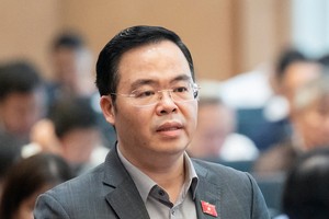 Đại biểu Trần Văn Khải phát biểu - Ảnh: PT.