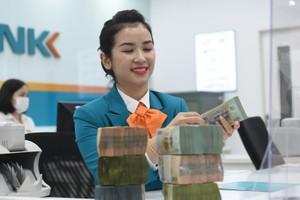 Mặt bằng lãi suất tiết kiệm hạ từ 0,1 – 1,05%/năm, tùy kỳ hạn trong vòng 1 tháng qua