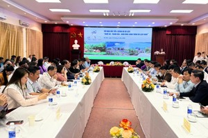 Hội nghị thu hút đông đảo doanh nghiệp lữ hành tham dự.