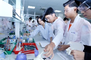 Giáo dục STEM góp phần truyền cảm hứng cho sáng tạo, đổi mới và là phương thức hiệu quả đào tạo nhân lực, bồi dưỡng tài năng cho tương lai. (Ảnh: Tư liệu)