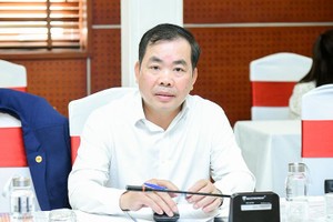 Ông Nguyễn Quang Huân, đại biểu Quốc hội, Phó chủ tịch Hội Doanh nhân tư nhân Việt Nam, Chủ tịch HĐQT Công ty cổ phần Halcom Việt Nam. 