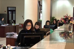 Hoạt động tại Kho bạc Nhà nước. (Ảnh tư liệu).