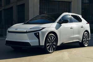 Mẫu Toyota bZ4x nâng cấp tại thị trường Mỹ sẽ được gọi là Toyota bZ. Ảnh: Carscoops 