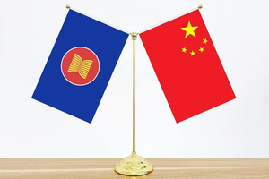Đàm phán Khu vực thương mại tự do ASEAN - Trung Quốc, gọi tắt là Hiệp định ACFTA đã hoàn tất.
