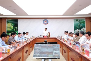 Bộ trưởng Bộ Tài chính Nguyễn Văn Thắng phát biểu tại hội nghị. (Ảnh: Đức Minh)