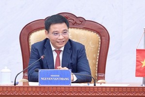 Bộ trưởng Bộ Tài chính tiếp lãnh đạo Quỹ Đầu tư Quốc gia Oman, xúc tiến dòng vốn tỷ USD vào Việt Nam 