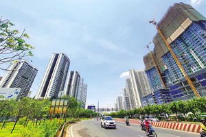 Khi bỏ giấy phép xây dựng, doanh nghiệp chịu trách nhiệm về chất lượng công trình và sẽ phải đầu tư mạnh hơn cho thiết kế, kiểm soát chất lượng