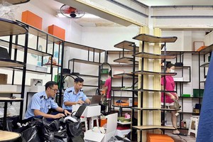 TP.HCM đẩy mạnh xử lý buôn lậu, hàng giả giữa cao điểm 