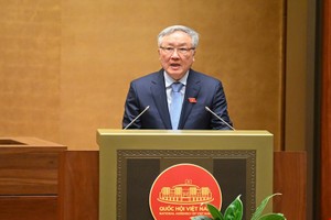 Phó thủ tướng thường trực Nguyễn Hòa Bình 