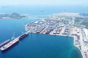 Việc thu hút đầu tư vào các dự án khu đô thị tại Khu kinh tế Vân Phong và Khu kinh tế Dung Quất được kỳ vọng góp phần tạo động lực phát triển kinh tế mạnh mẽ cho Khánh Hòa và Quảng Ngãi. Ảnh: Hà Minh