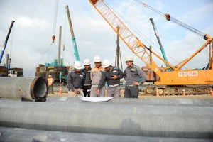Cổ phiếu hưởng lợi từ đầu tư công: Kỳ vọng bứt phá trong dài hạn