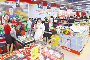 Kích cầu tiêu dùng để duy trì đà phục hồi kinh tế 