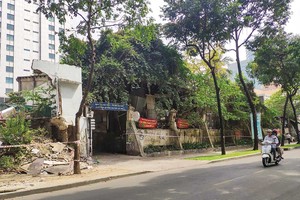 Khu đất vàng tại 33 - đường Nguyễn Du (TP.HCM), một trong 4 khu đất mà Vinafood II chuyển cho Đinh Trường Chinh