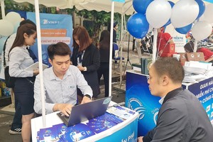 Hà Nội triển khai chữ ký số chuyên dùng công vụ theo mô hình chính quyền địa phương 2 cấp 