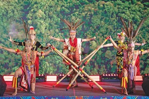 Trình diễn nghệ thuật truyền thống Malaysia tại Lễ hội Du lịch, Nghệ thuật, Văn hóa và Ẩm thực Malaysia 2025 