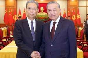 Đoàn đại biểu Đảng, Nhà nước Trung Quốc đến Hà Nội, hội kiến Tổng Bí thư Tô Lâm
