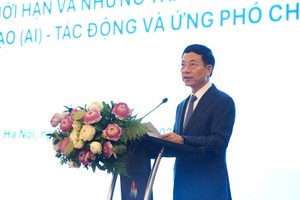 Bộ trưởng Bộ Khoa học và Công nghệ Nguyễn Mạnh Hùng phát biểu tại Hội thảo. Ảnh: Bộ KHCN