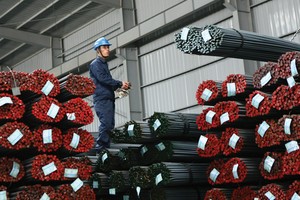 Ngành thép đã thoát đáy, giá và sản lượng tăng trở lại