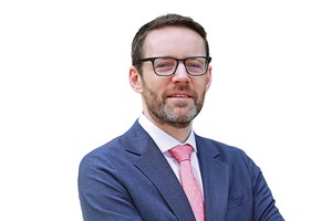 Ông Iain Frew, Đại sứ Vương quốc Anh tại Việt Nam