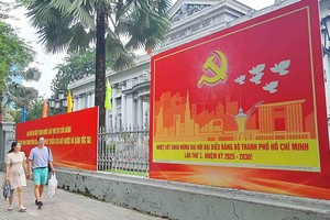 Đại hội Đại biểu Đảng bộ Thành phố lần thứ I, nhiệm kỳ 2025 – 2030 diễn ra trong 3 ngày, từ ngày 13 đến 15/10. Ảnh: Lê Toàn.