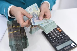 Ngân hàng nhỏ ngày càng khó cạnh tranh