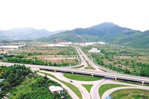 Chú trọng đầu tư đồng bộ các hạ tầng giao thông chiến lược sẽ tạo động lực tăng trưởng cho TP. Đà Nẵng