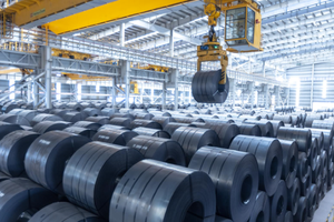 Sản phẩm bị điều tra là thép cán nóng khổ rộng lớn hơn 1.880 mm và nhỏ hơn hoặc bằng 2.300 mm có xuất xứ Trung Quốc.