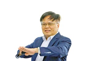 TS. Nguyễn Đình Cung, chuyên gia kinh tế.