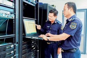 Ứng dụng công nghệ thông tin trong lĩnh vực hải quan.